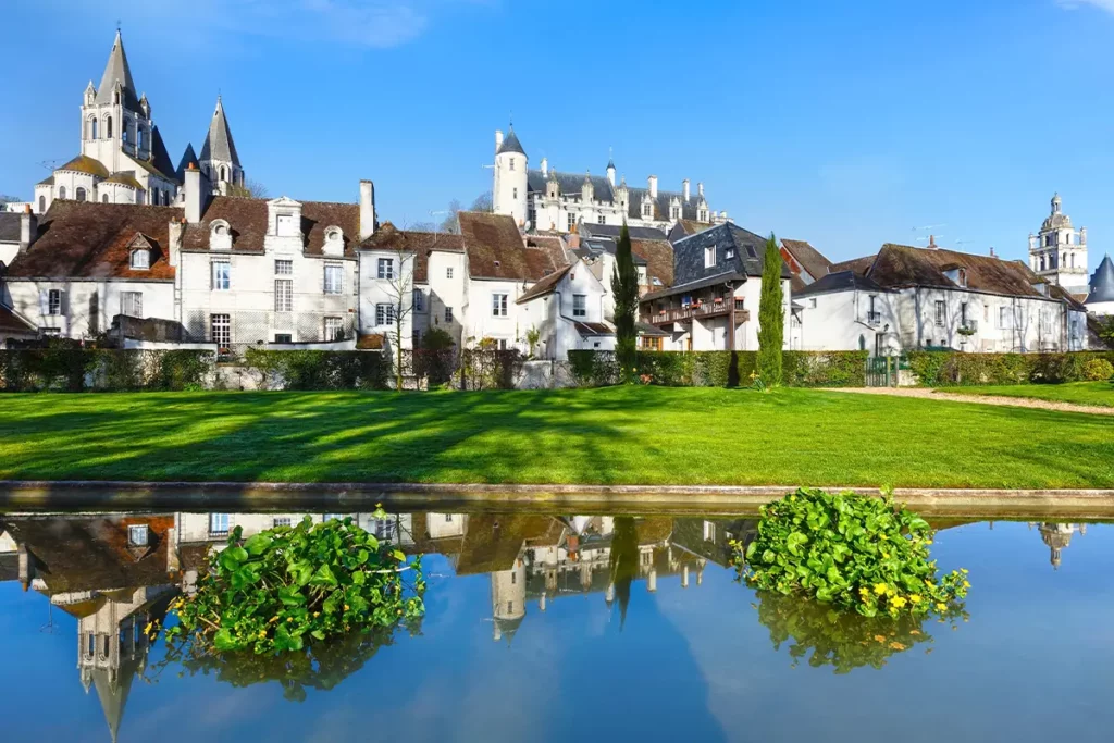 Jardin public de Loches à 15 min du camping les Coteaux du Lac