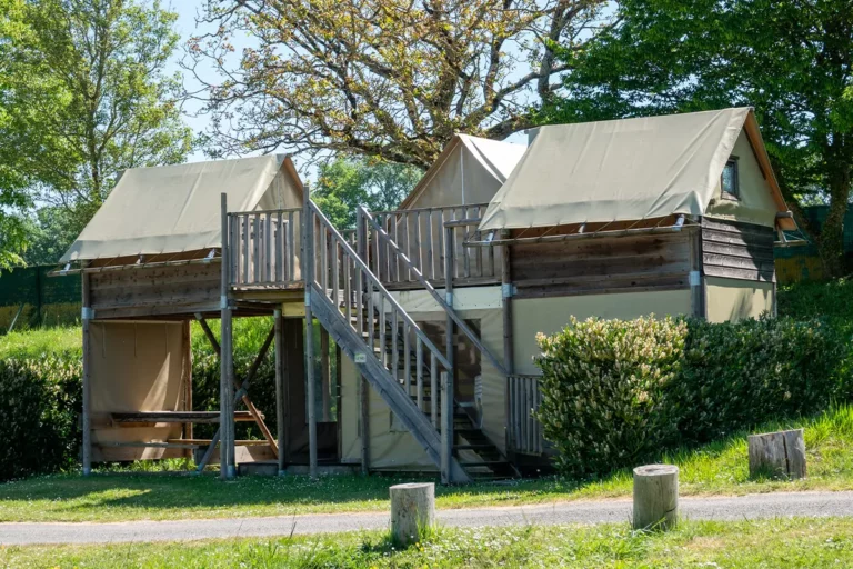 Nid — hébergement insolite en camping bord de lac