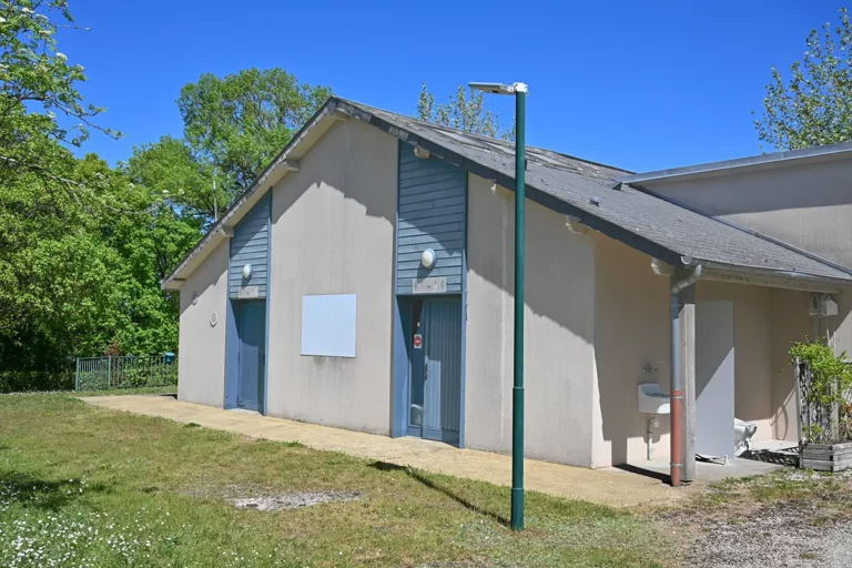 Sanitaires — camping 4 étoiles en Touraine